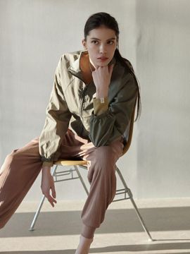 DEVIWEAR Fine String Cropped Water-resistant Yoga Jacket [Khaki] (DEVI-O0019)