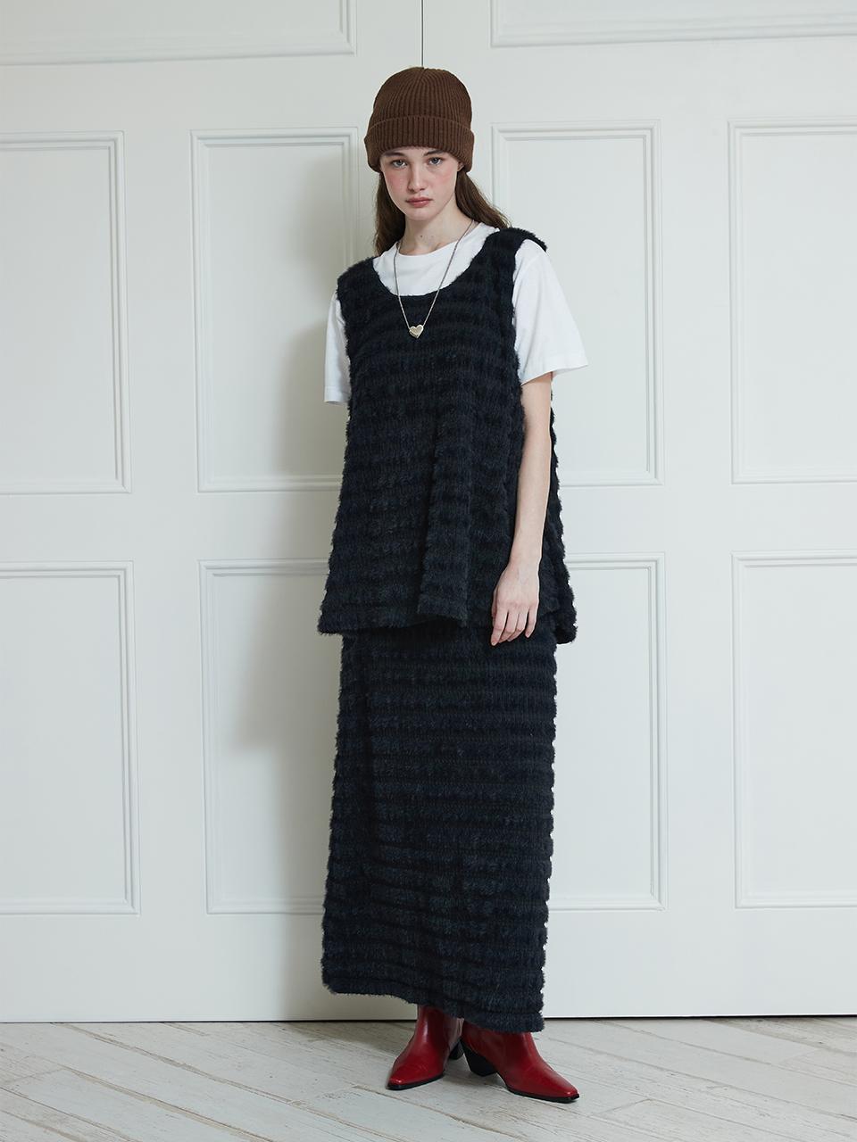 DEW E DEW E Flare Knit A-line Skirt [Black]