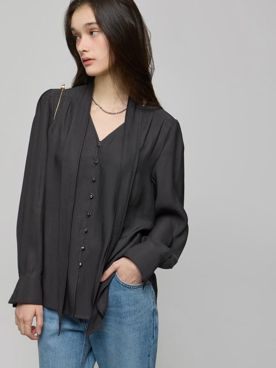 DEWL V-neck Tie Silky Blouse [BK] (D252MSC054)