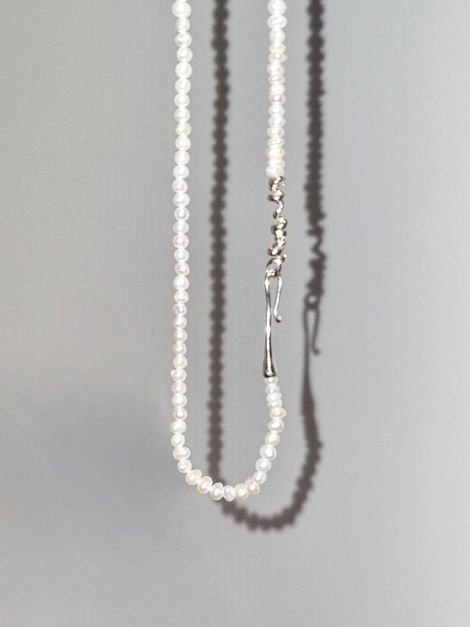 Dewy desert Vine Pearl Necklace