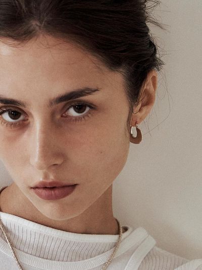 Dewy desert Volume Oval Hoop Earring
