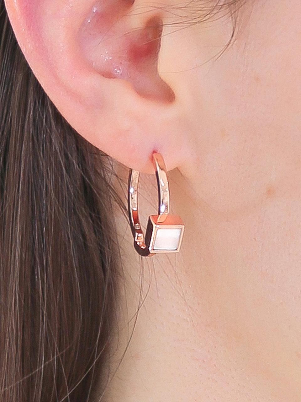 dfarbe 925 Silver Mother of Pearl Double Line Hoop Earrings