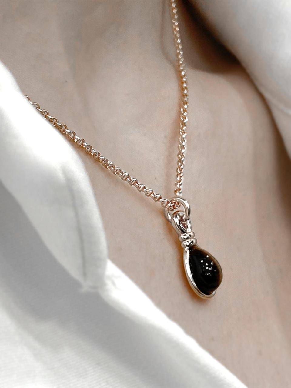 dfarbe 925 Silver Pear-Cut Double Cabochon Tiger's Eye Pendant Necklace