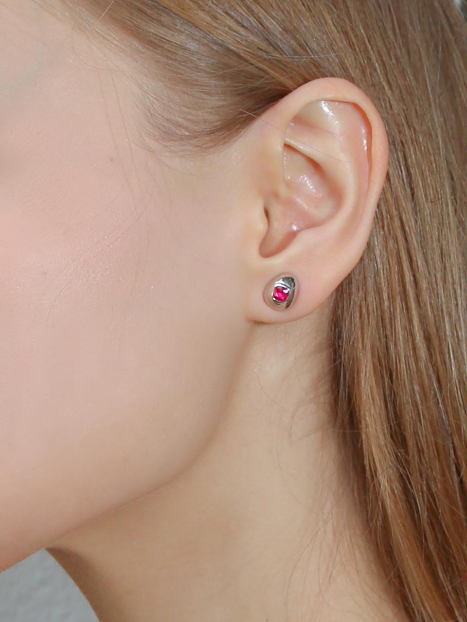 dfarbe 925 Silver Ruby Square Teardrop Stud Earrings [Red]