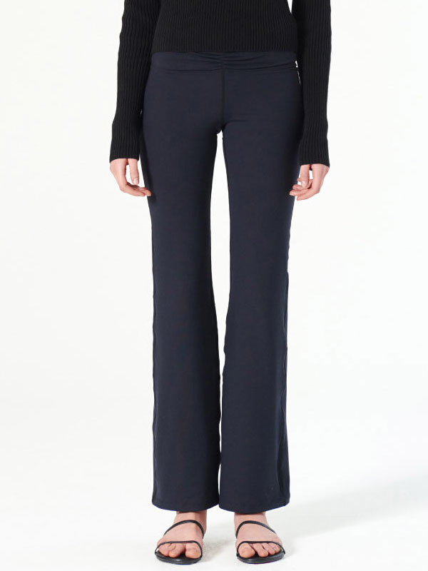 DIAGONAL Stretchy Shirring Flare Pants _ Black