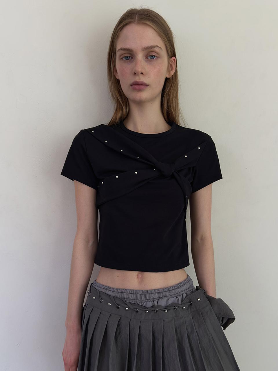 DIAGONAL TIE CROP TOP [black]