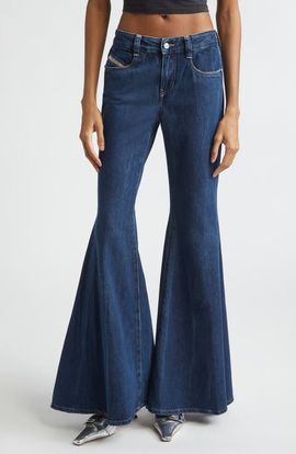 DIESEL® DIESEL® 1970 D-Bleess Flare Leg Jeans