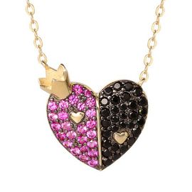 Disney Disney Villains Queen of Hearts Necklace, 18", 18k Gold Flash-Plated Sterling Silver