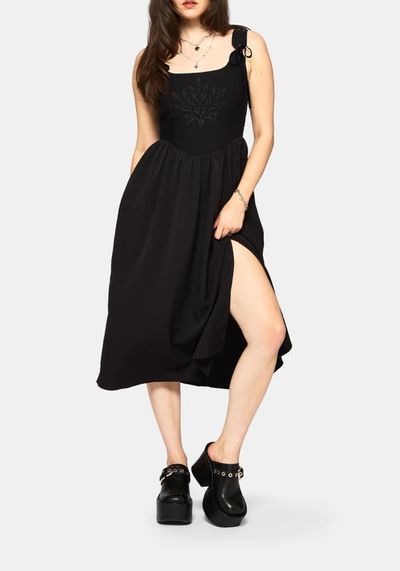 Disturbia Disturbia Cybele Embroidered Corset Midi Dress