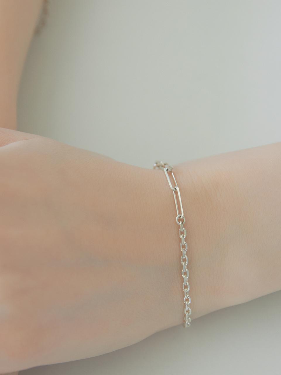 dmoment 925 Sterling Silver Delicate Bracelet