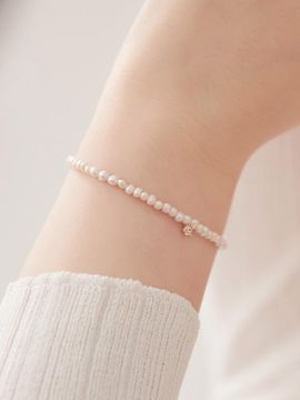 dmoment Urielle Freshwater Pearl Bracelet