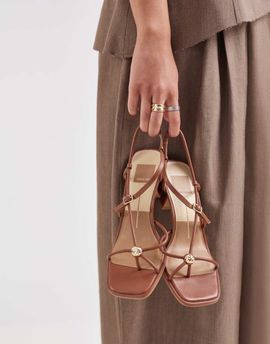 Dolce Vita Dolce Vita Mylee strappy mid height heeled sandals with gold-tone hardware in tan leather-Brown