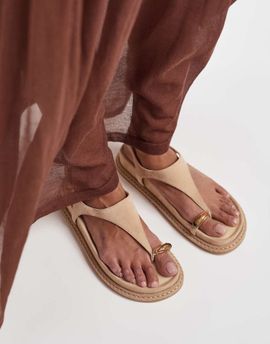 Dolce Vita Dolce Vita Stefan toe loop sandals with gemstone in beige suede-Neutral
