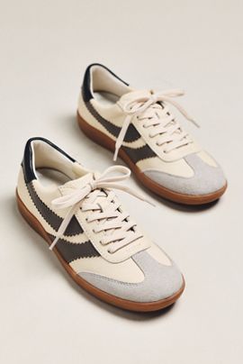 Dolce Vita Merit Sneakers
