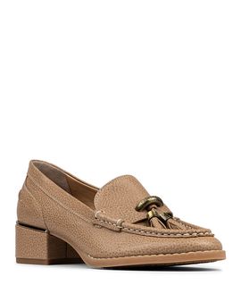 Donald Pliner Donald Pliner Women's Mirabel Tailored Tassel Pumps