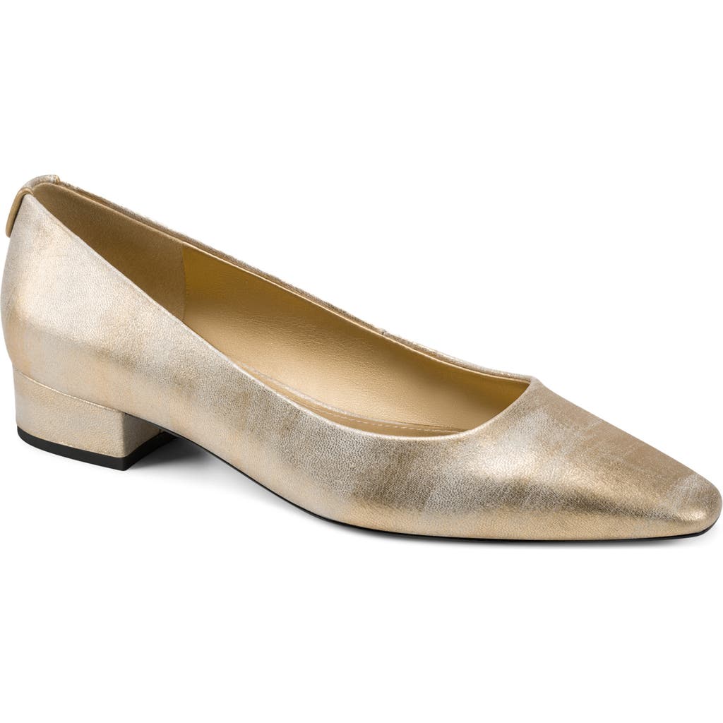 Donna Karan New York Donna Karan New York Savita II Pump