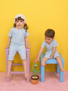 DOSSY Air-fit Pin-Pin Short Sleeve Kids Indoor Wear Set