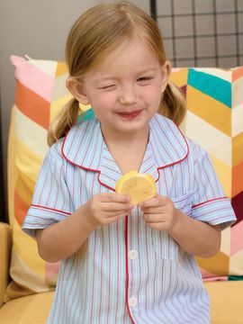 DOSSY Silk-fit Chloe Short-sleeve Kids Pajama Set