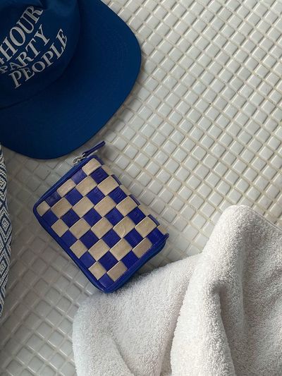doublequotes Checker board card wallet marine