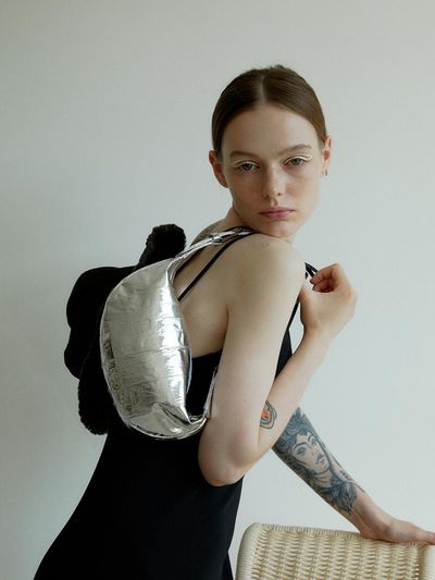 doublequotes Croissant bag (Croissant bag) Silver
