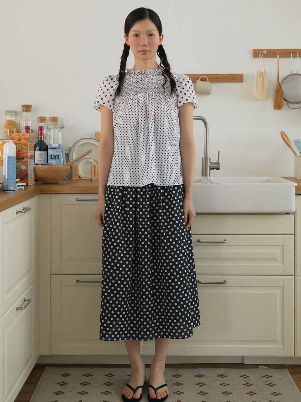 doublequotes Moui Smocking Skirt (Dot)