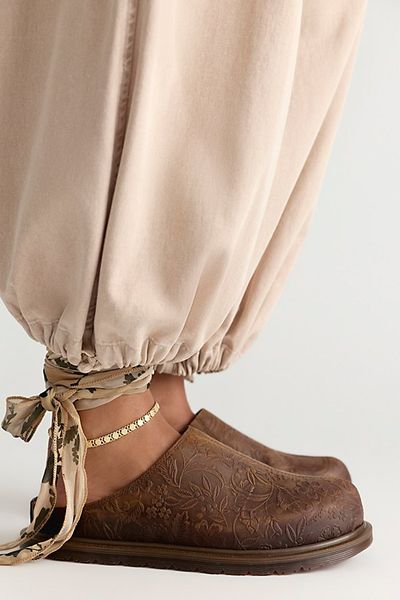 Dr. Martens Dr. Martens San Floral Emboss Crazy Horse Leather Mules