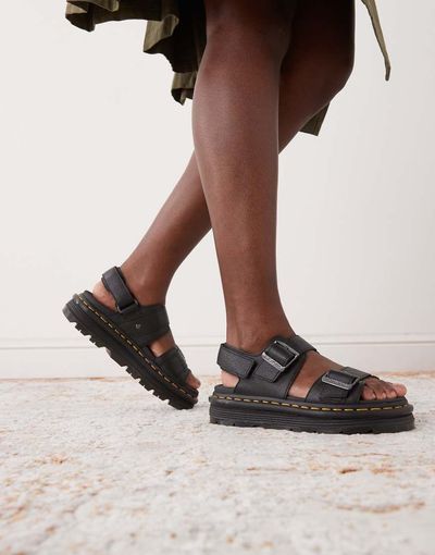 Dr Martens Dr Martens ZebZag sandals in black