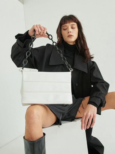 DU MATIN ENVELOPE BAG WHITE