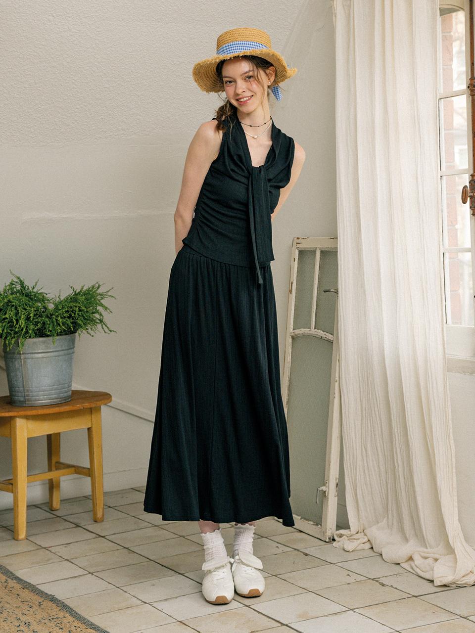 DUNDROP DD Pleated Top and Skirt Set [Black]