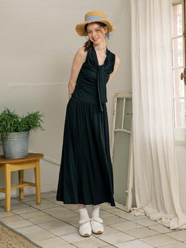 DUNDROP DD Pleated Top and Skirt Set [Black]
