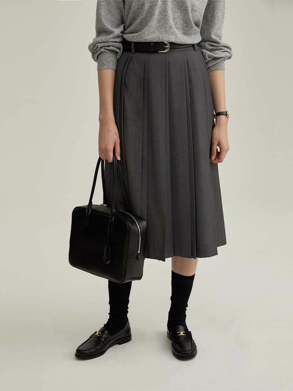 Dunst for WOMEN Classic 28 Leather Tote Bag - Black