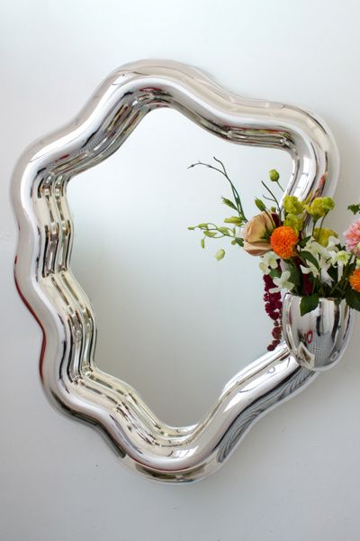 Dupe Dupe Mehry Mirror in Chrome at Urban Outfitters