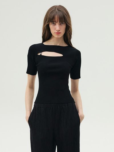 E.B.M (Edition by Michaa) Cut-out Half Sleeve Knit Sweater (EMP4KPO050)