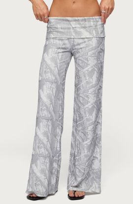 EDIKTED EDIKTED Cammy Camo Wide Leg Foldover Pants