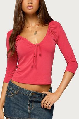 Edikted Edikted Jeila Ruched Three-Quarter Sleeve Top in Red, Women's at Urban Outfitters