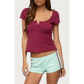 EDIKTED EDIKTED Lilibeth Short Sleeve Henley T-Shirt