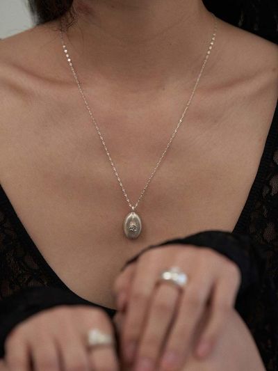 edum Thorns.9 Necklace