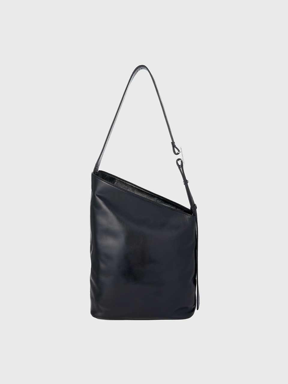 EENK HALOG Asymmetric Shoulder Bag_Black