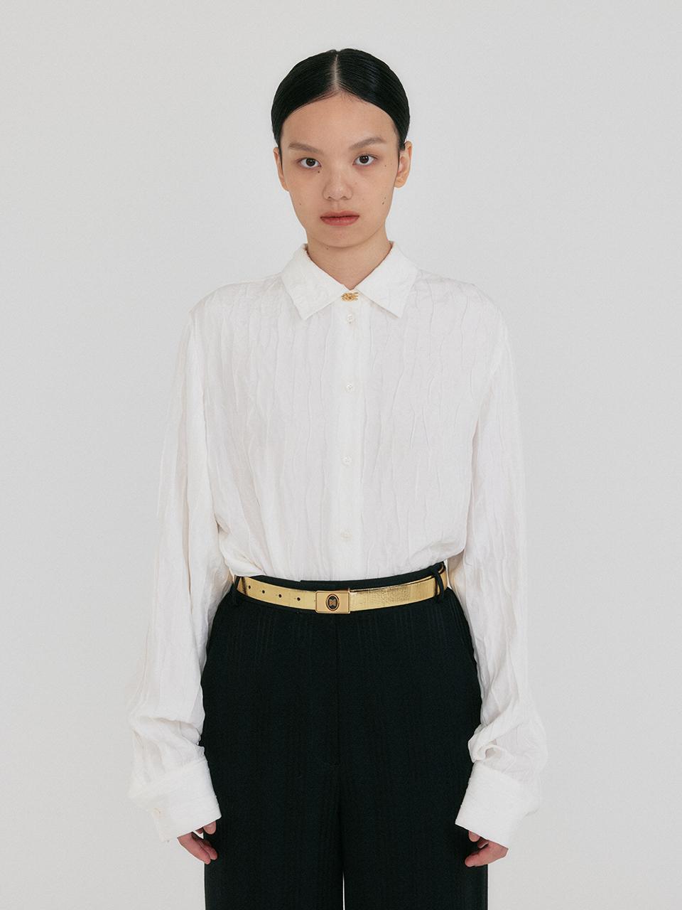 EENK Silk Oversized Classic Shirt with Brooch [Beige]