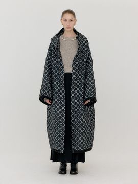 EENK Vinter Hooded Lightweight Jumper _ Black and White