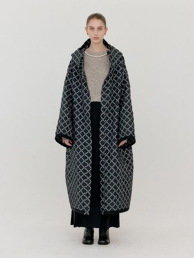 EENK Vinter Hooded Lightweight Jumper _ Black and White