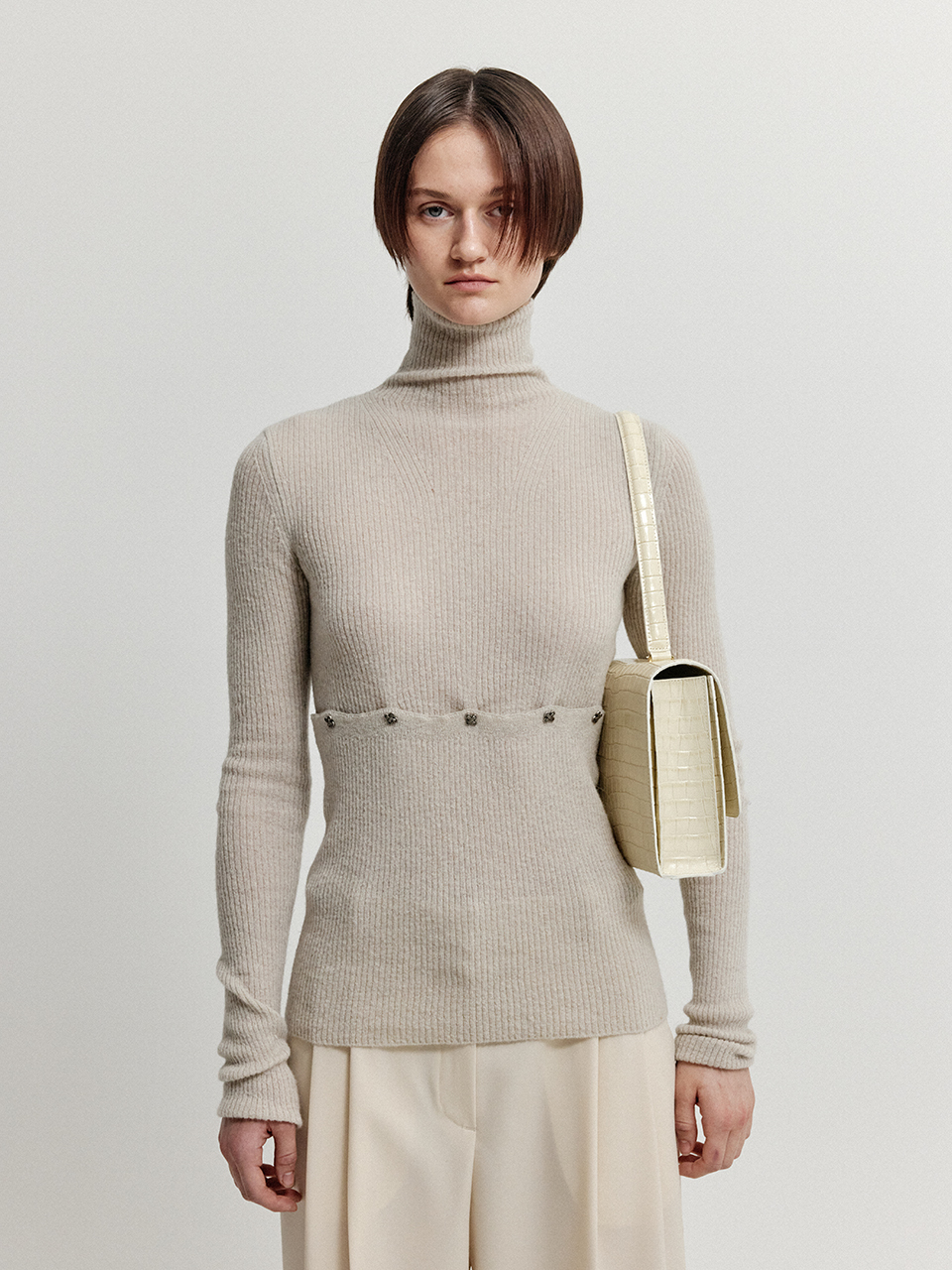 EENK XEEP Separable Knit Turtleneck - Beige