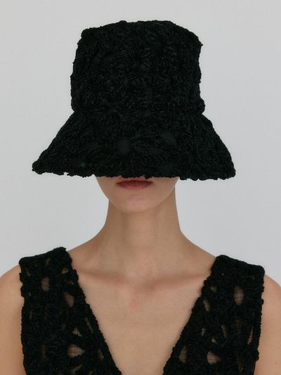 EENK ZNAT Knitted Hat - Black
