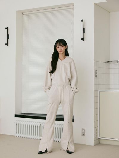 EGOIST BLUE LABEL Zipper Detail Slim Boot-Cut Sweatpants (ER2OPT05)