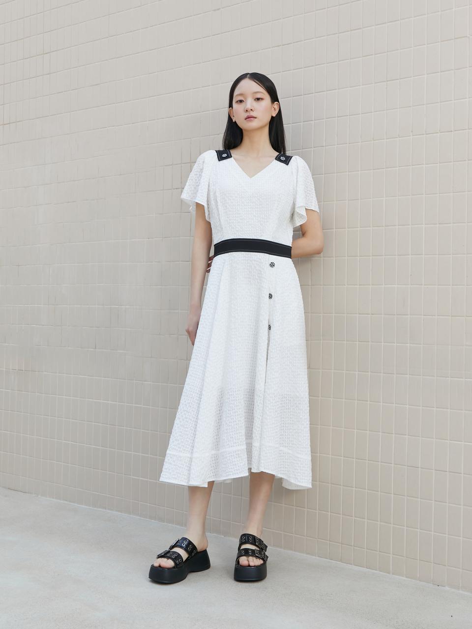EGOIST Color-block Accent Hem Frill Long Maxi Dress (ER2RD561)
