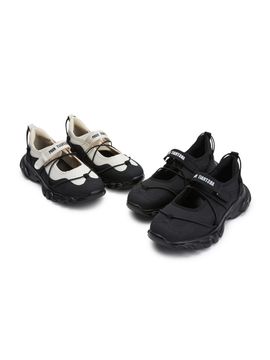 EGOIST String Point Color Block Sneakers (ER1AS260)