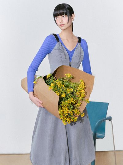 EGOIST V-Neck Shirring Crackle Short Vest (ER2WV360)