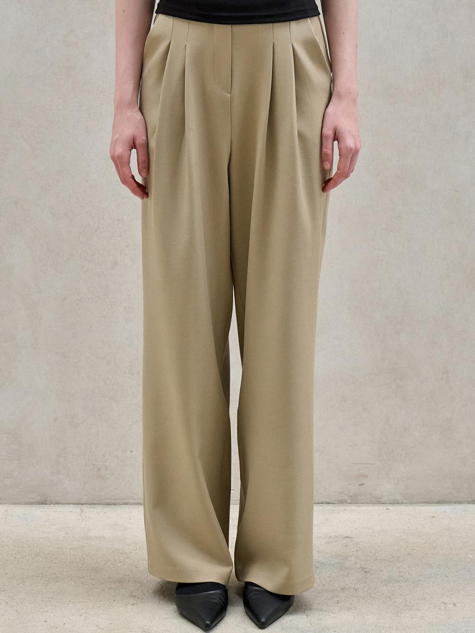 EIGHT DAYS A WEEK Basic Double Pleated Slacks - Beige