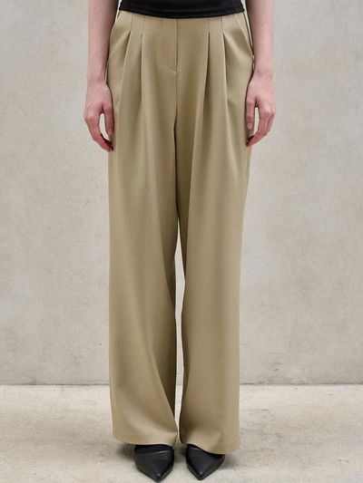 EIGHT DAYS A WEEK Basic Double Pleated Slacks - Beige
