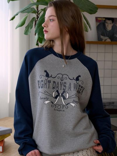 EIGHT DAYS A WEEK Ribbon Contrasting Sweatshirt - Navy